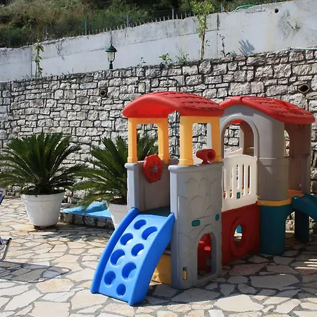 Lejlighedshotel Kerkyra & Mpenitses