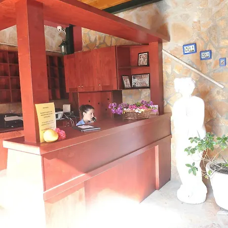 Lejlighedshotel Kerkyra & Mpenitses